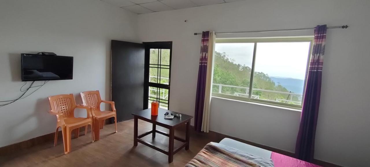 The Green Pine Cottage Lansdowne Ngoại thất bức ảnh